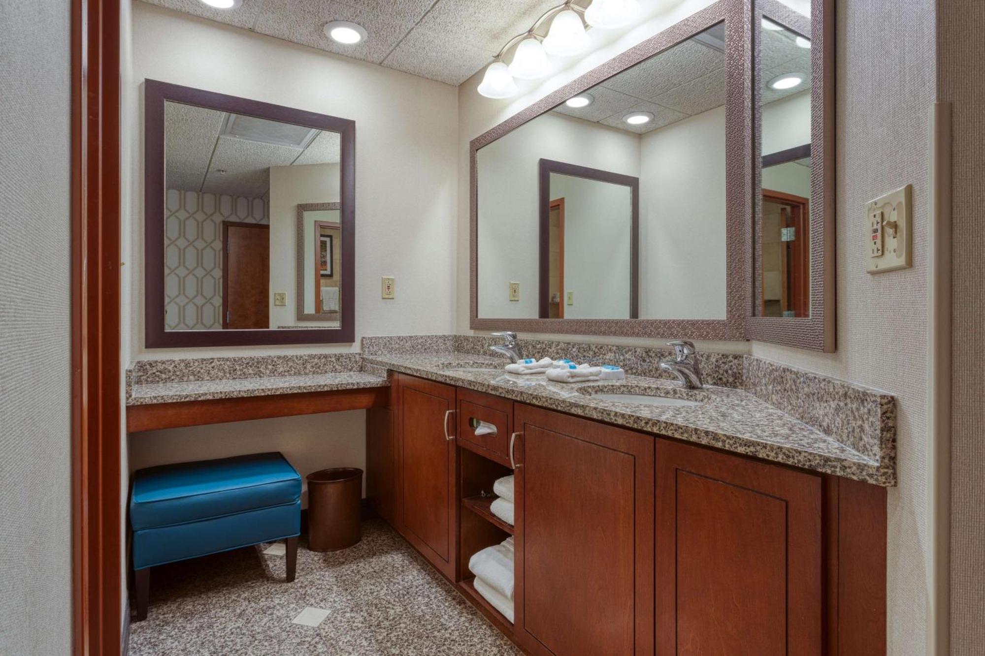 Drury Plaza Hotel St. Louis Chesterfield Extérieur photo